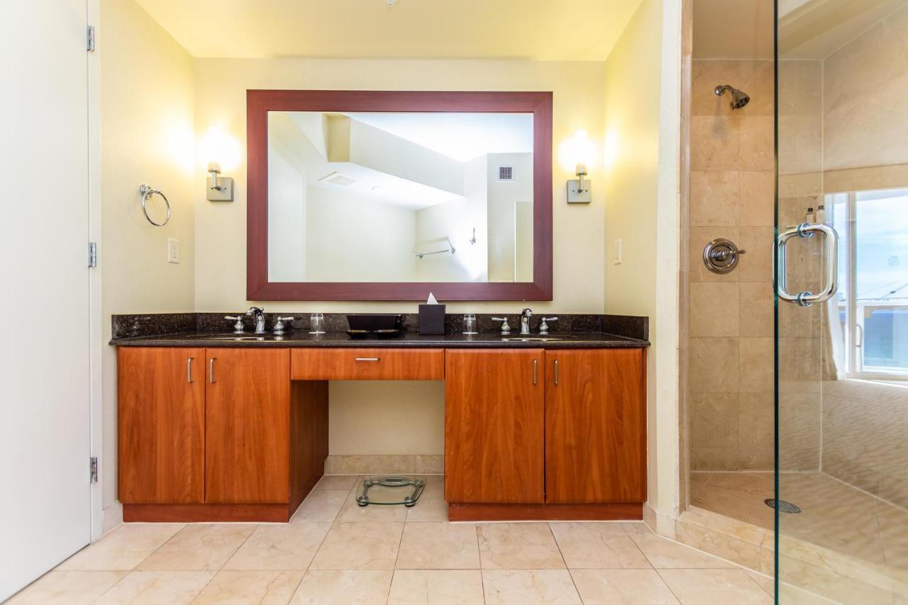 מיאמי ביץ' Hotel International Beach Tump Resort Ocean View 1100 Sf 1 Bed 1Bth Privately Owned Sunny Isles מראה חיצוני תמונה